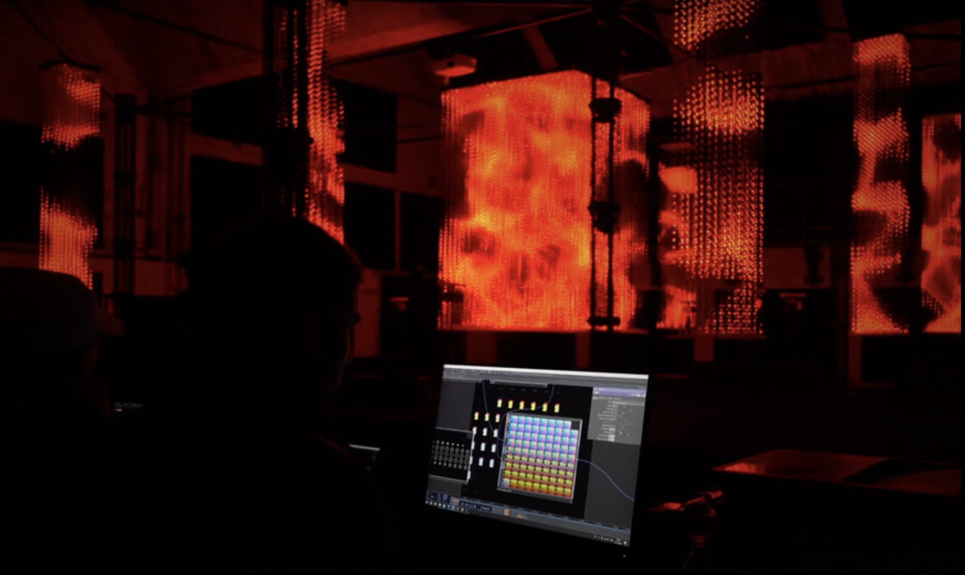 Scorpion 2 Holographic Display 4